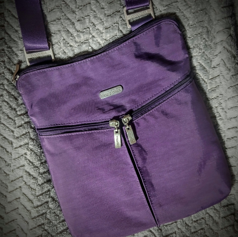 Crossbody Carry-all